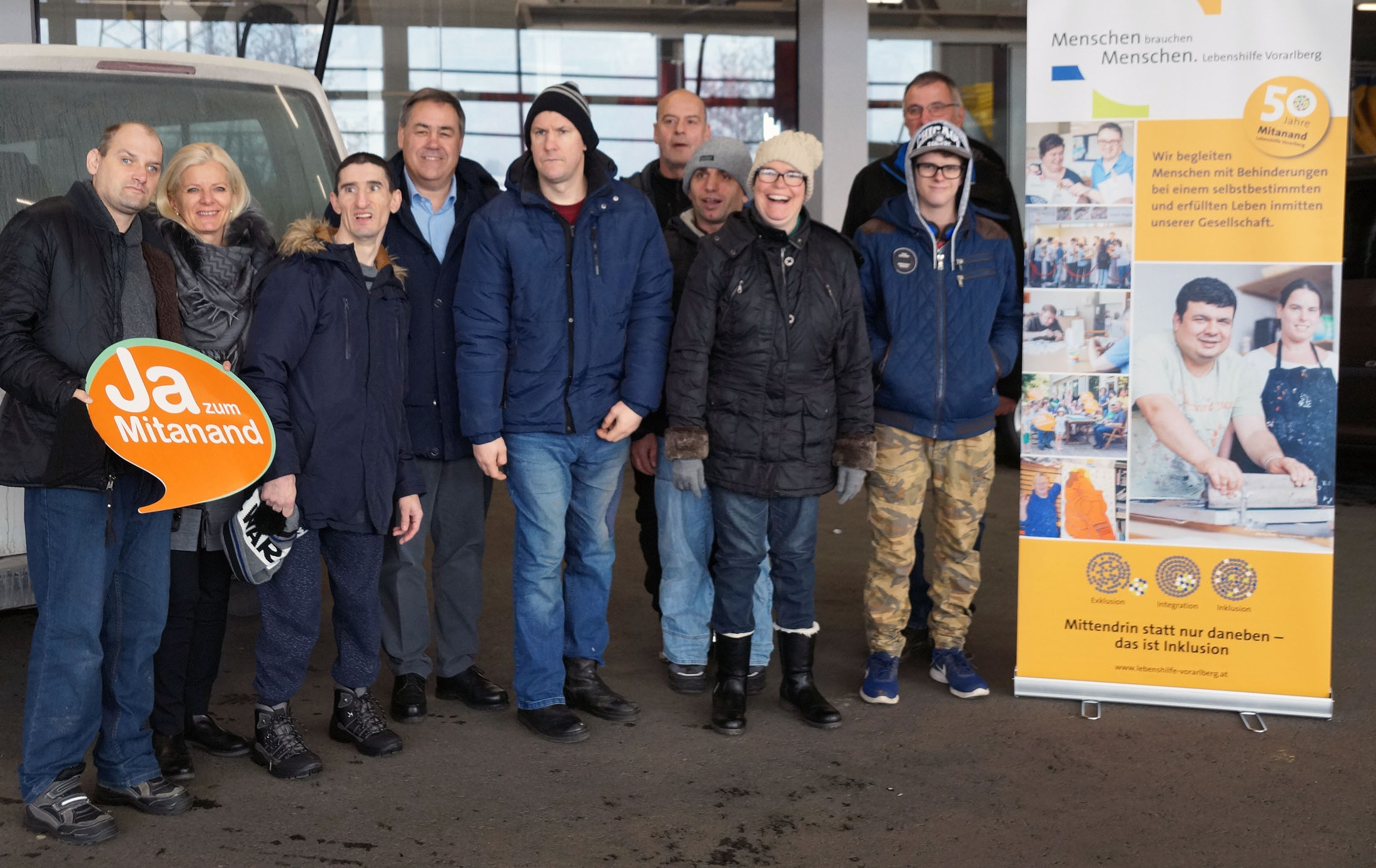Firma Oberscheider spendiert Gratis-Autowäsche für Lebenshilfe Vorarlberg
